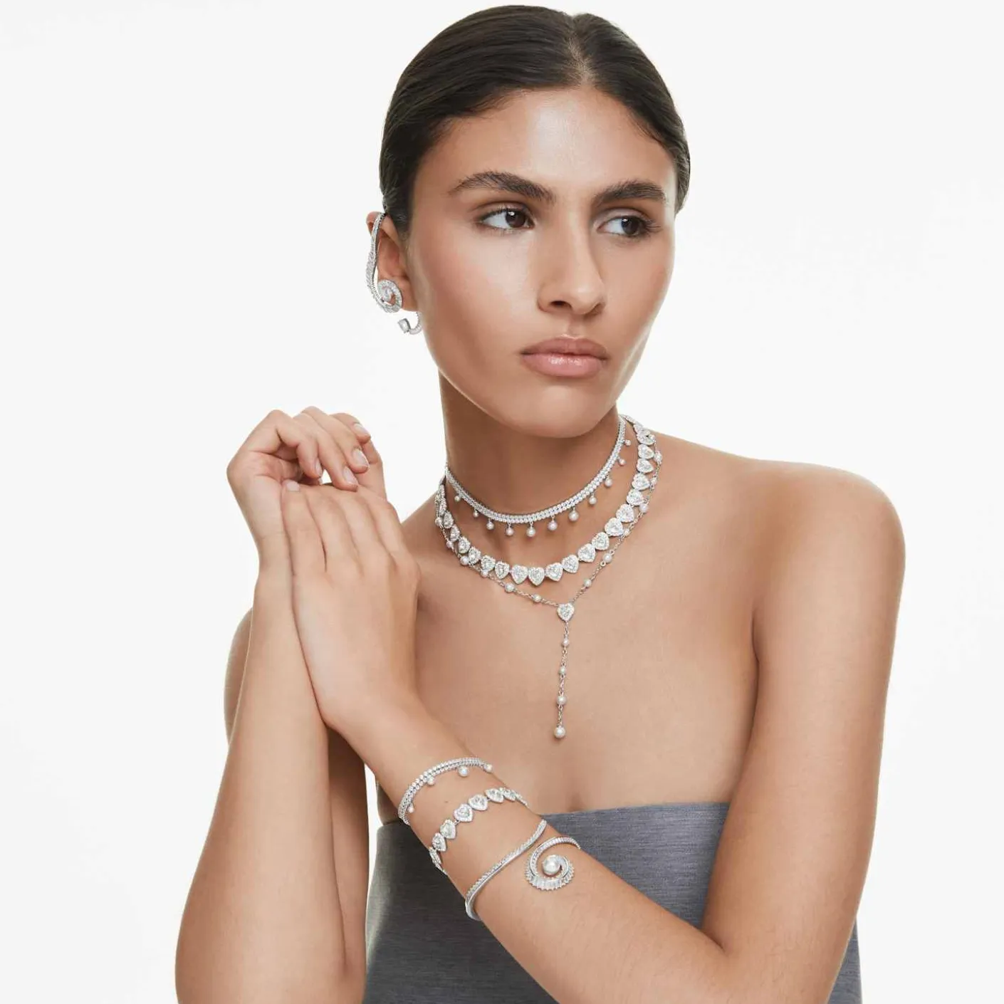 Ariana Grande x Swarovski bangle