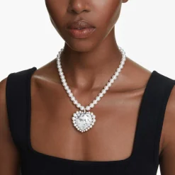 Ariana Grande x Swarovski necklace