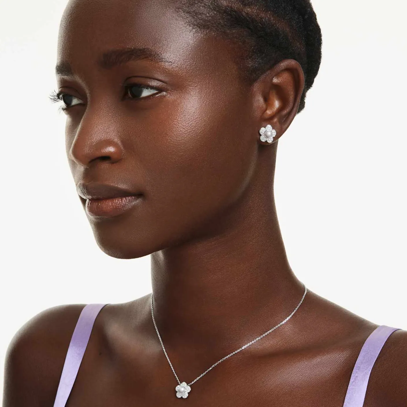 Ariana Grande x Swarovski set