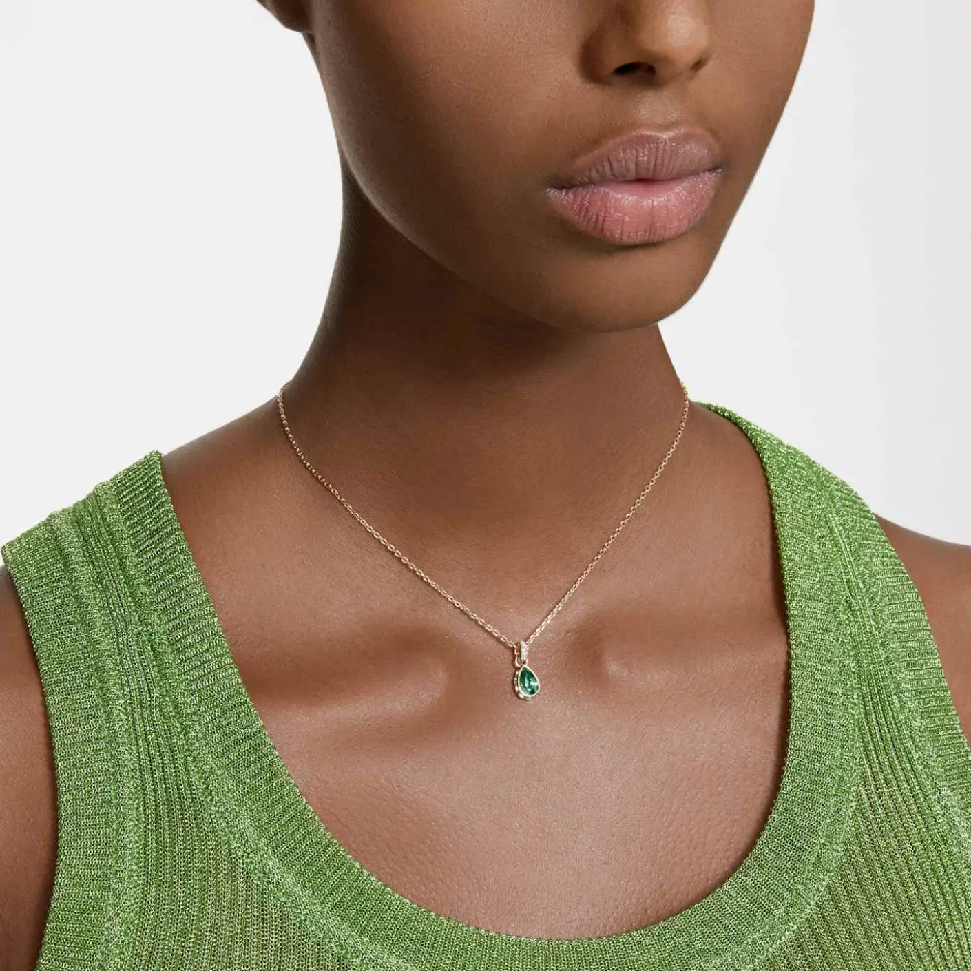 Chroma pendant
