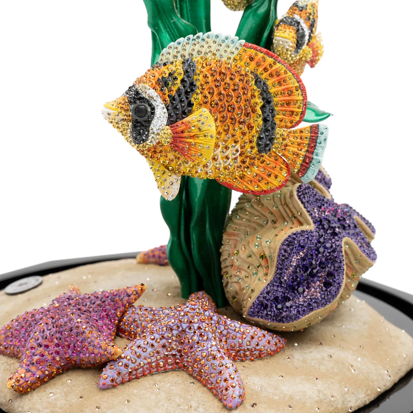 Crystal Myriad Hippocampus Kuda