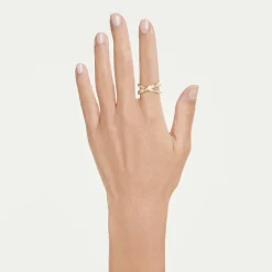 Delta band ring