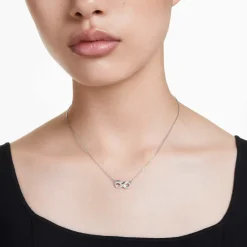 Hyperbola pendant