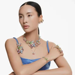 Idyllia drop earrings