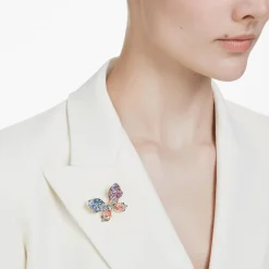 Idyllia pendant and brooch