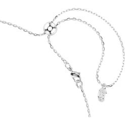 Matrix necklace