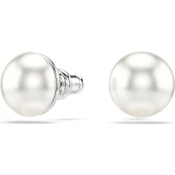 Matrix stud earrings