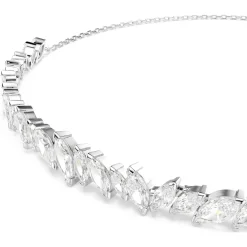 Mesmera choker