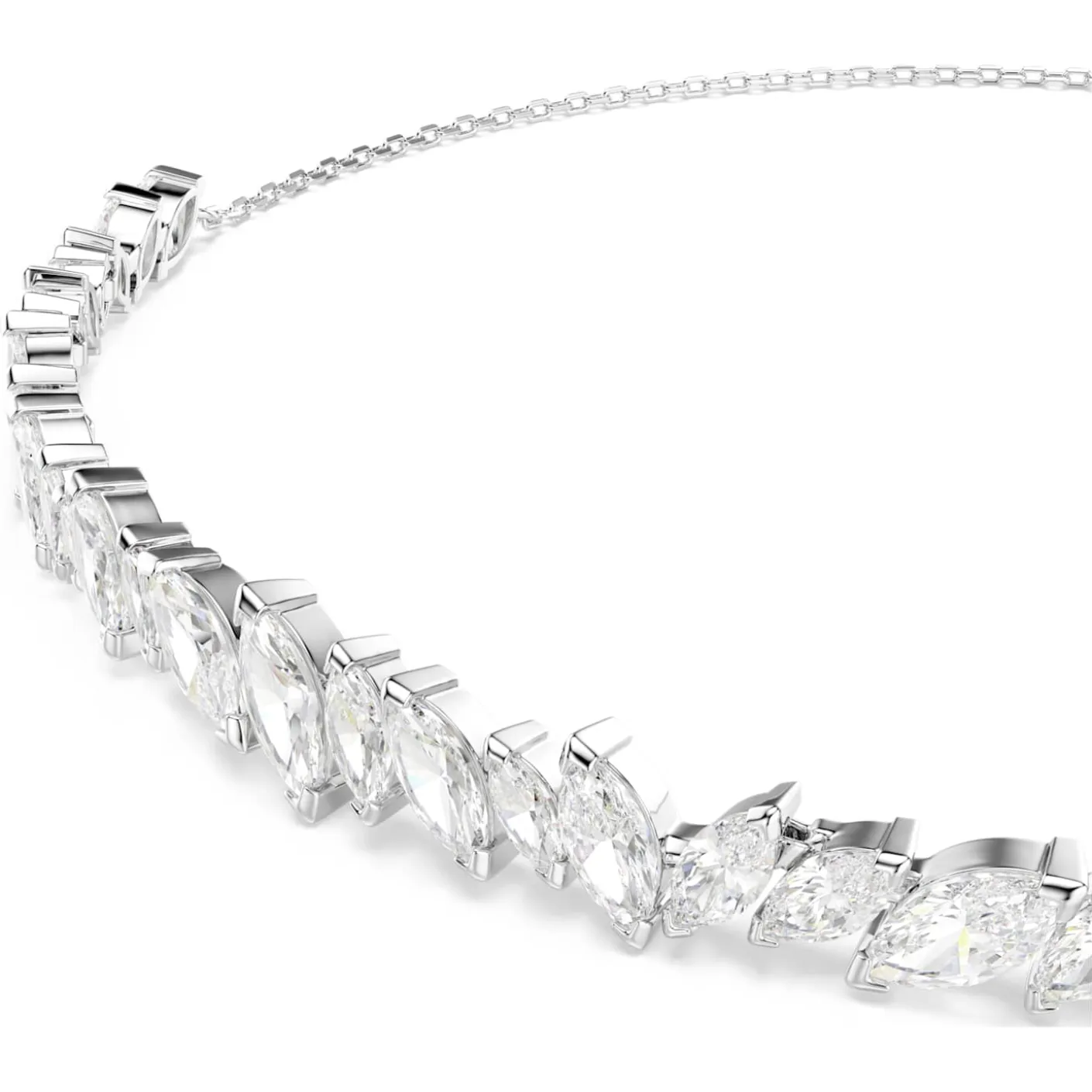 Mesmera choker