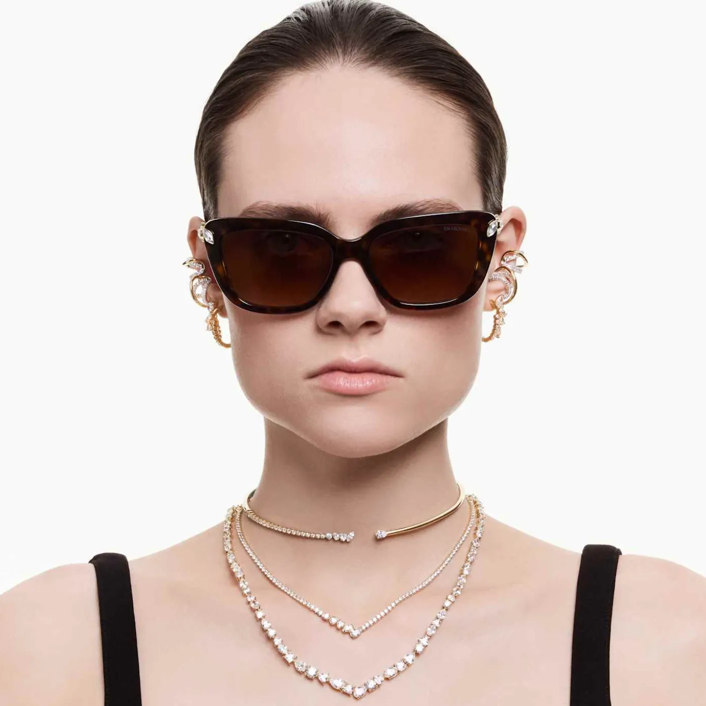 Mesmera hoop earrings