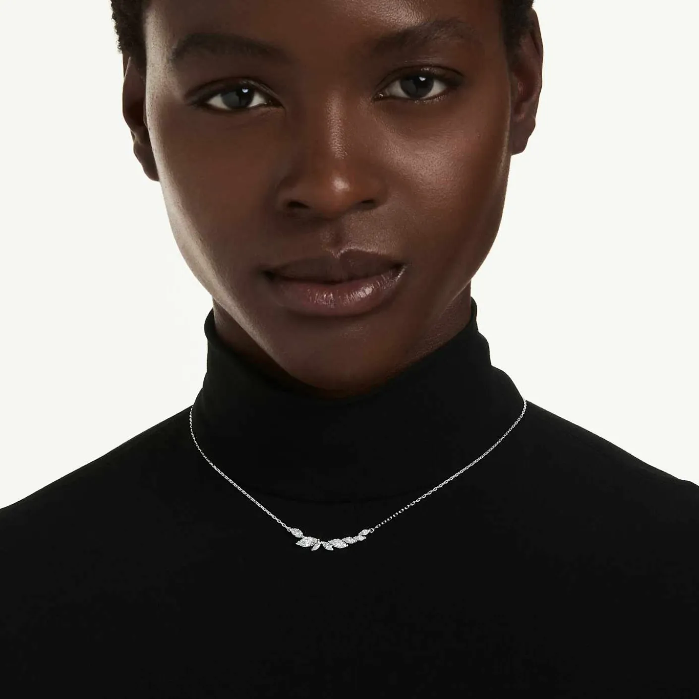 Mesmera necklace