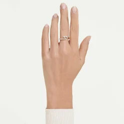 Mesmera open ring