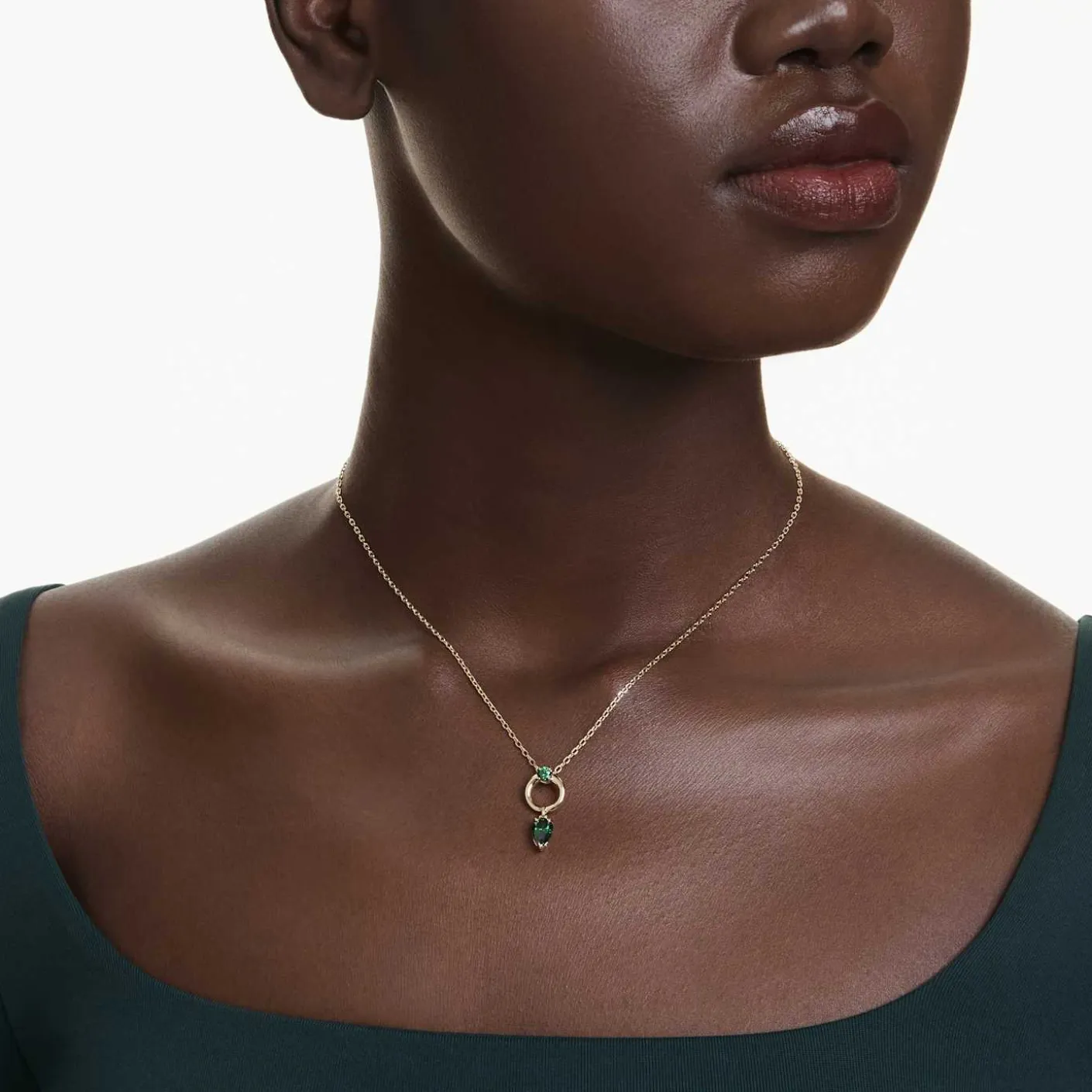 Mesmera pendant
