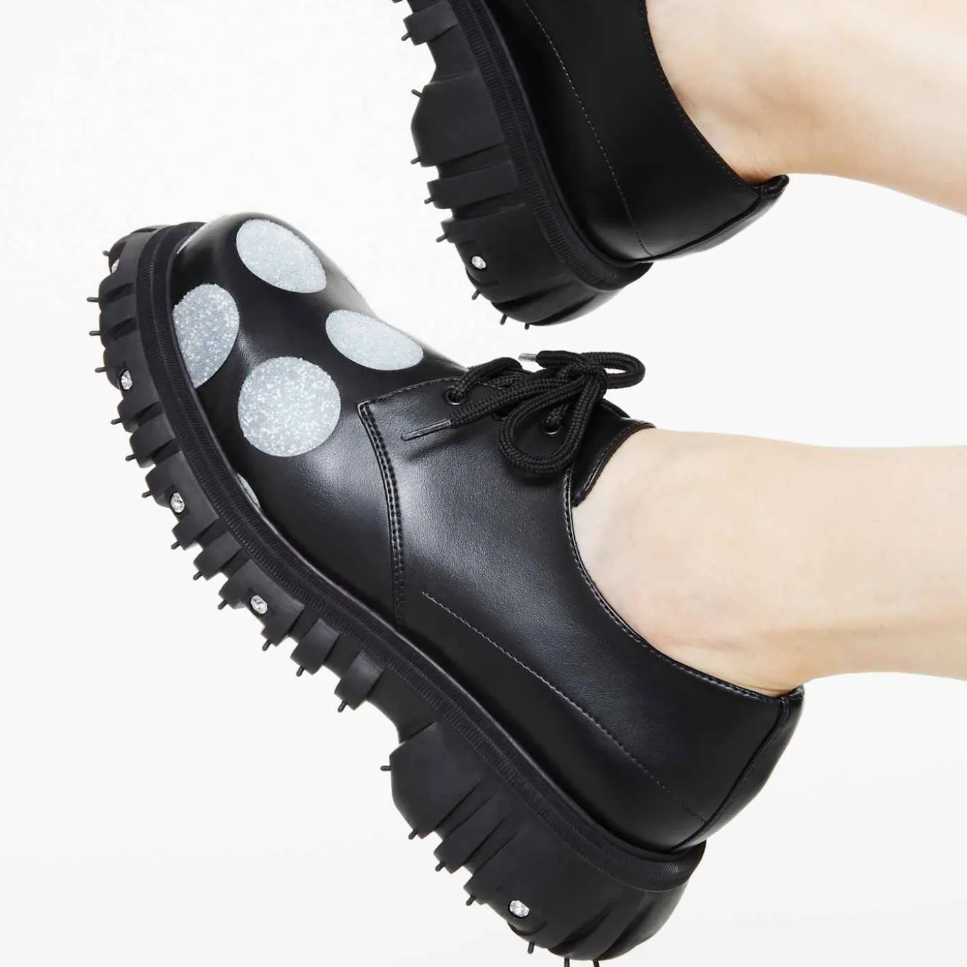 Phileo 005 Crystal Derby shoe