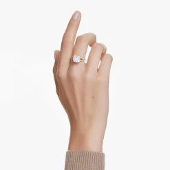 Stilla cocktail ring