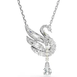 Swan pendant