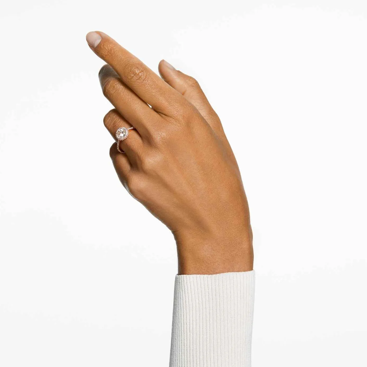 Una Angelic cocktail ring