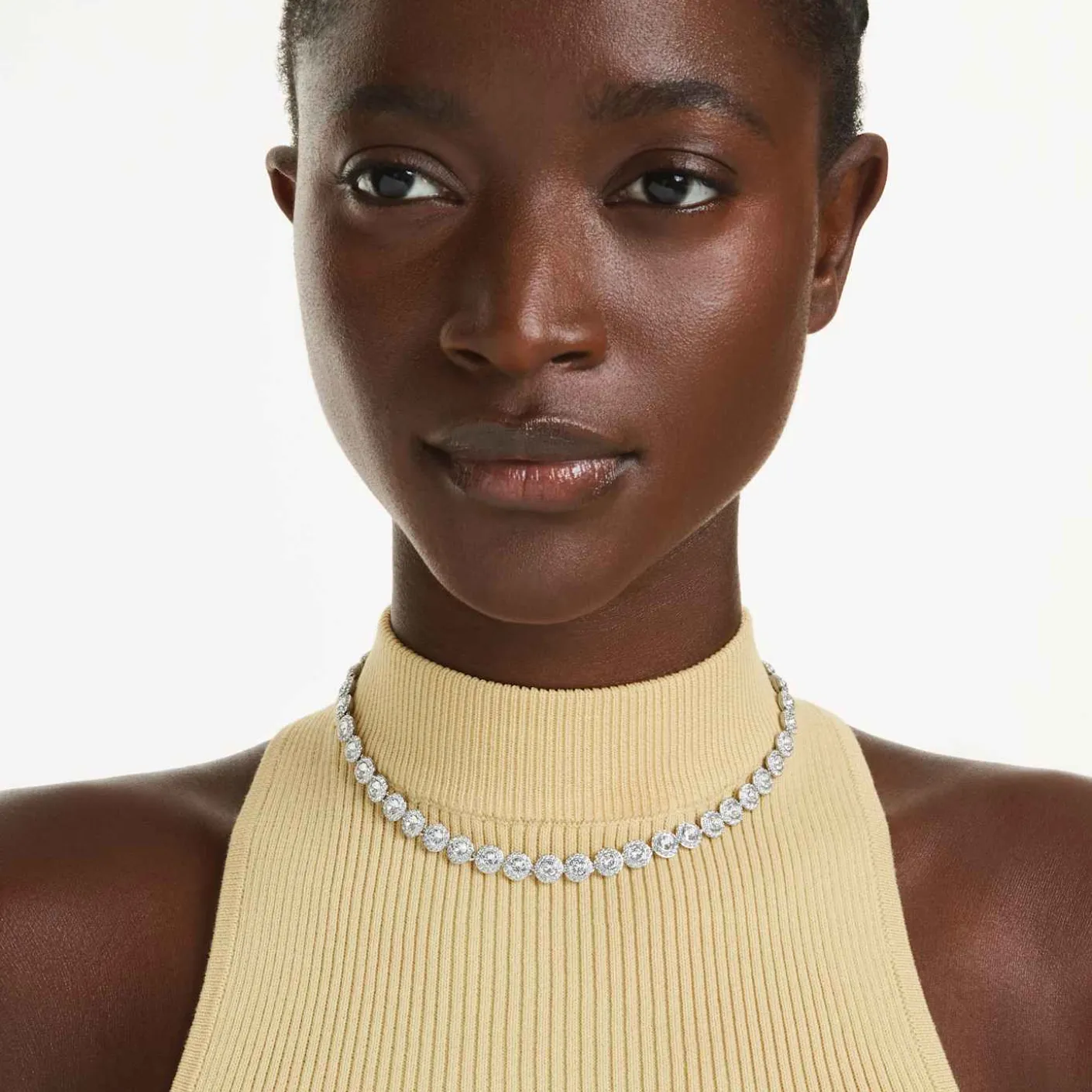 Una Angelic necklace