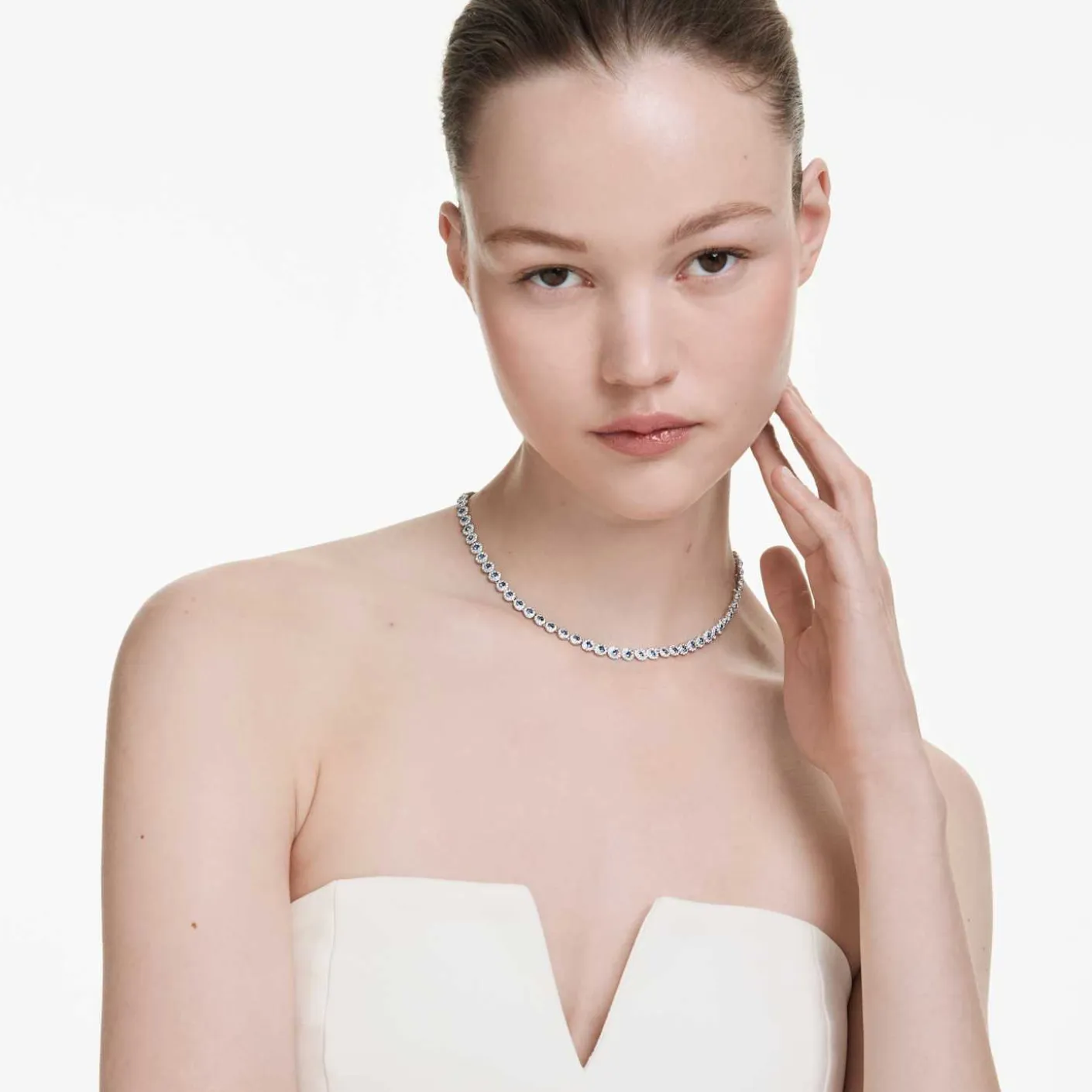 Una Angelic necklace