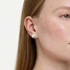 Una Angelic stud earrings