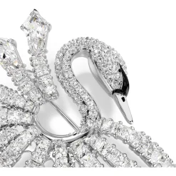 Vienna brooch